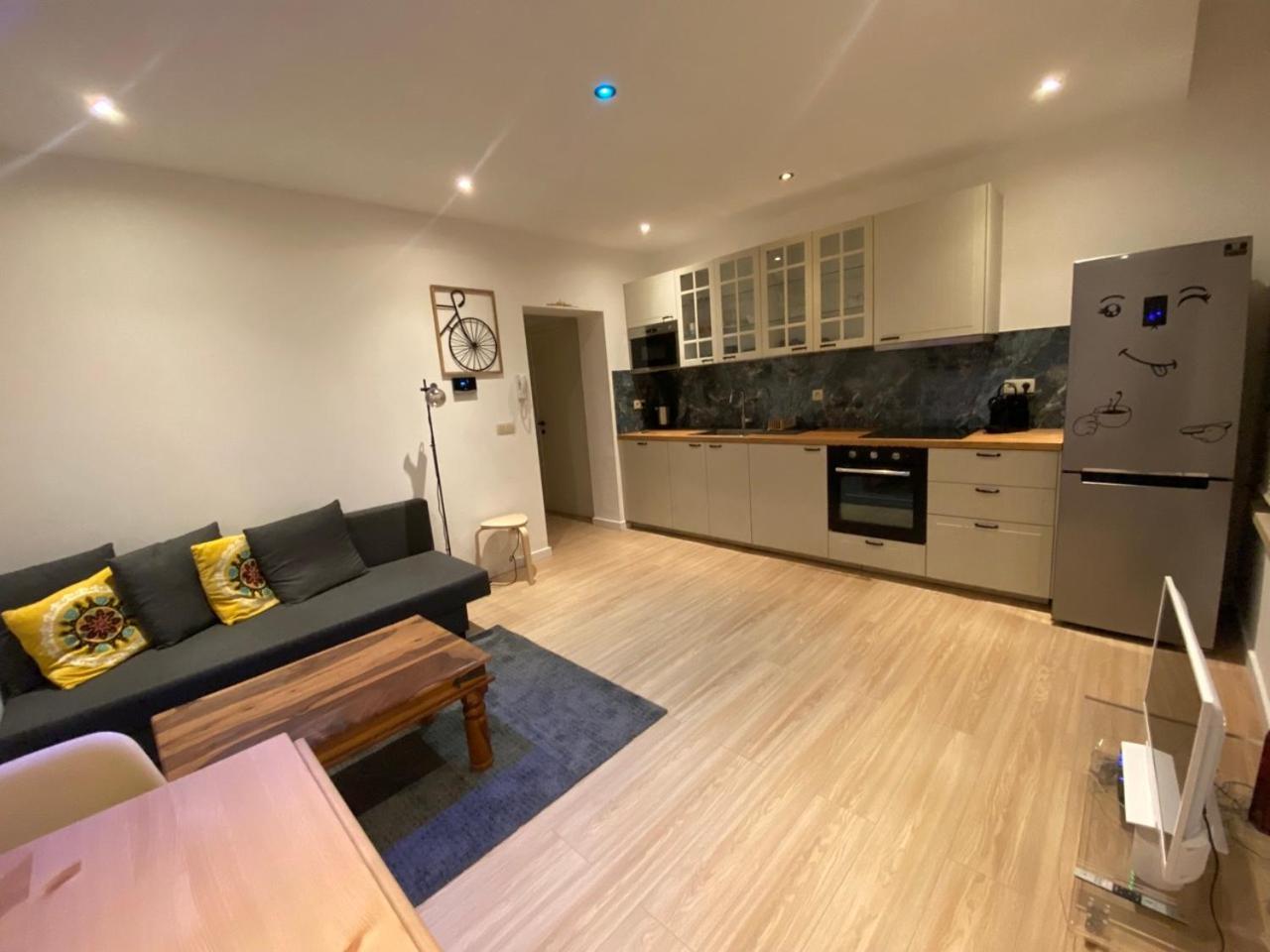Apartamento Cozy Flat Bruselas Exterior foto